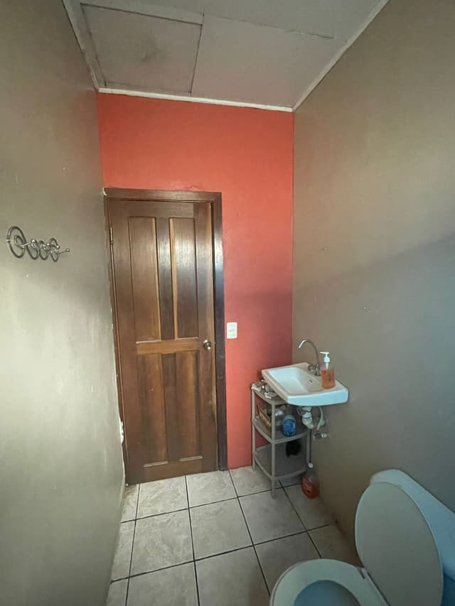 d84c51f1-2c68-4d0b-a223-ee636597f94a