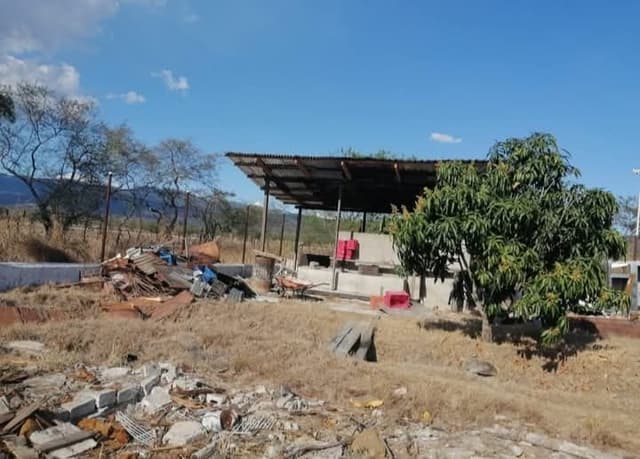 c36d5f5e-775a-49af-a5b5-ac320fd16929