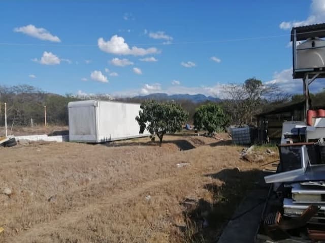 c36d5f5e-775a-49af-a5b5-ac320fd16929