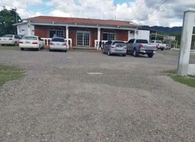 c36d5f5e-775a-49af-a5b5-ac320fd16929